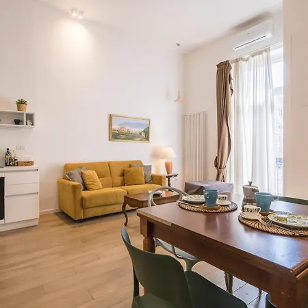 Palazzo Olimpia - Luxury Retreat Διαμέρισμα Σαλέρνο