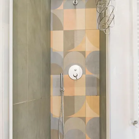 Διαμέρισμα Palazzo Olimpia - Luxury Retreat Σαλέρνο